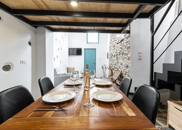 The Naxos Loft With View Of The Castle Holiday home *